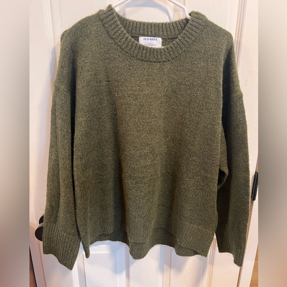Old Navy Sweater, Size  Large
